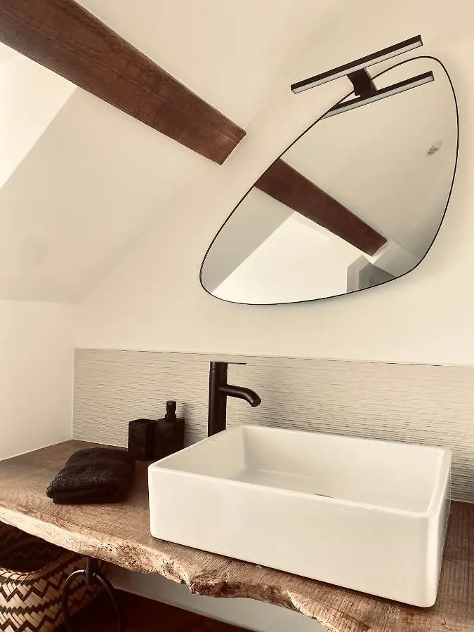 T3 Kokon Lumineux & Chaleureux, Parking, Climatisation Apartment Bagneres-de-Bigorre
